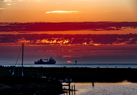 Sonnenuntergang Schleuse Otterndorf