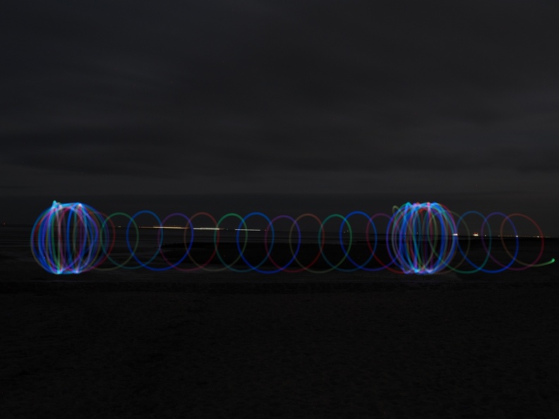 20251104_Light_painting_08.JPG